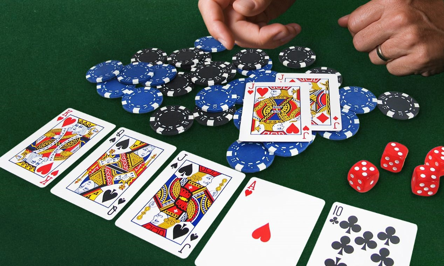 Hướng dẫn cách chơi Poker tại Cổng game Gamvip